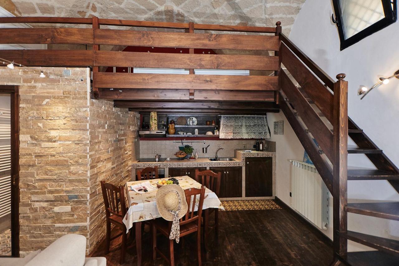 B&B Isola Dello Stampatore Lecce Exterior foto